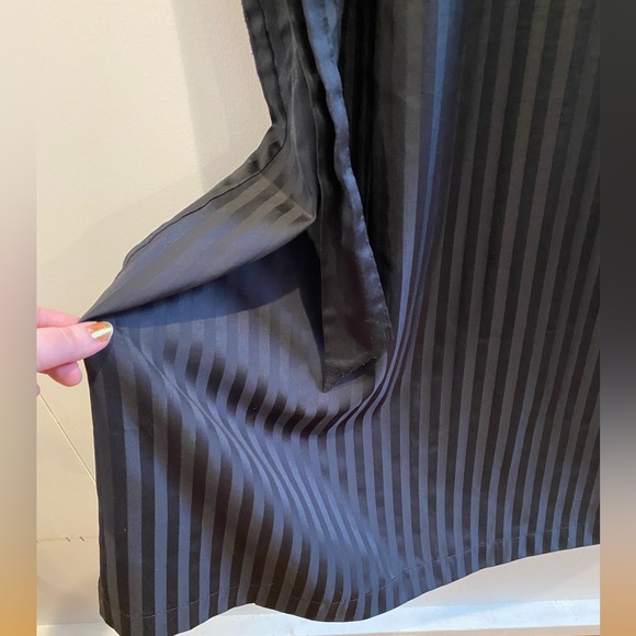 Dior Satin Bathrobe - Picture 10 of 14